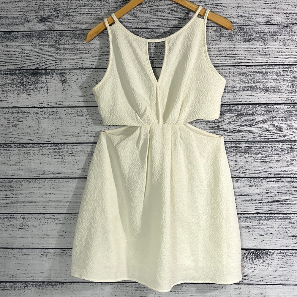 NWT-BCBGeneration-Cutout Dress